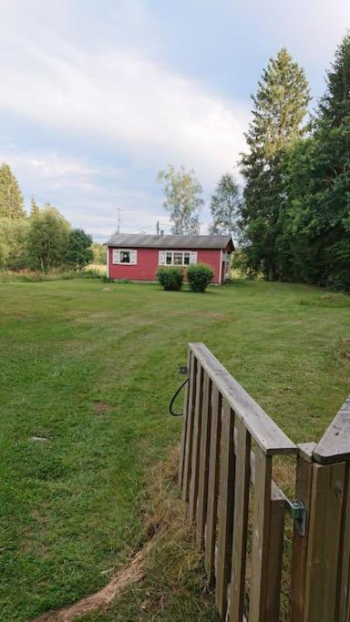 Stuga Vad Vatten Åsarp エクステリア 写真